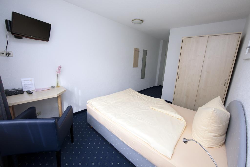 Hotel Restaurant Engel Pfaffenweiler Pokój zdjęcie