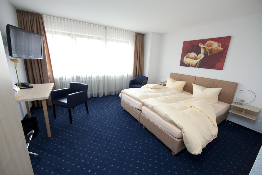 Hotel Restaurant Engel Pfaffenweiler Pokój zdjęcie