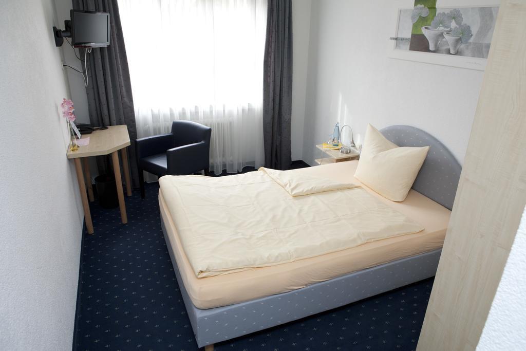 Hotel Restaurant Engel Pfaffenweiler Pokój zdjęcie