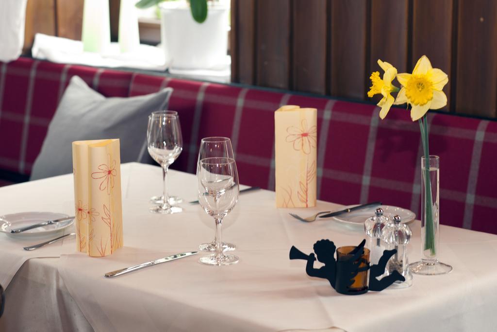 Hotel Restaurant Engel Pfaffenweiler Zewnętrze zdjęcie