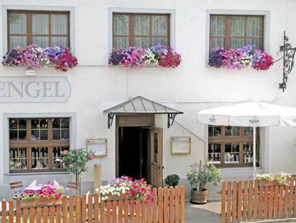 Hotel Restaurant Engel Pfaffenweiler Zewnętrze zdjęcie
