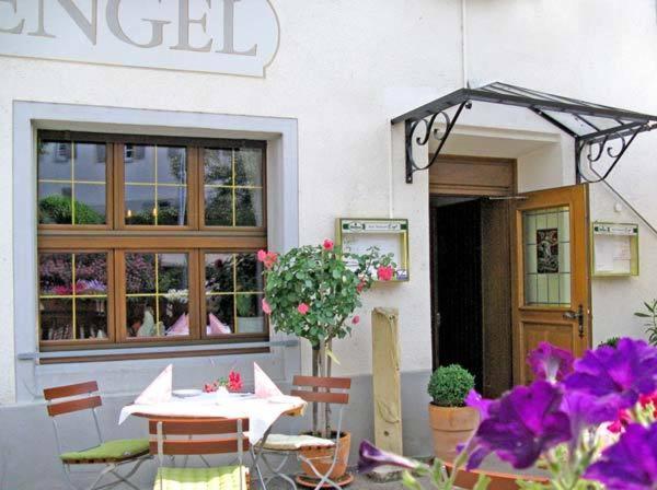 Hotel Restaurant Engel Pfaffenweiler Zewnętrze zdjęcie